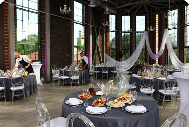 Банкет на свадьбу, кейтеринг и фуршет для свадеб в Москве